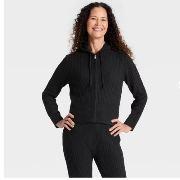 NWT Universal Thread Sweater Set - Picture 8 of 14